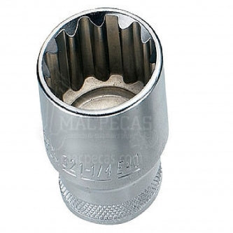 Dado corto Supertech, mando 1/4", fabricado con acero Cr-Vanadio acabado satinado, no. 13